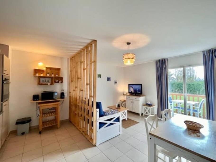 Appartement D34 La Ferme De Deauville 1 Ch 1er Etage Sozen C Saint-Arnoult (Calvados)